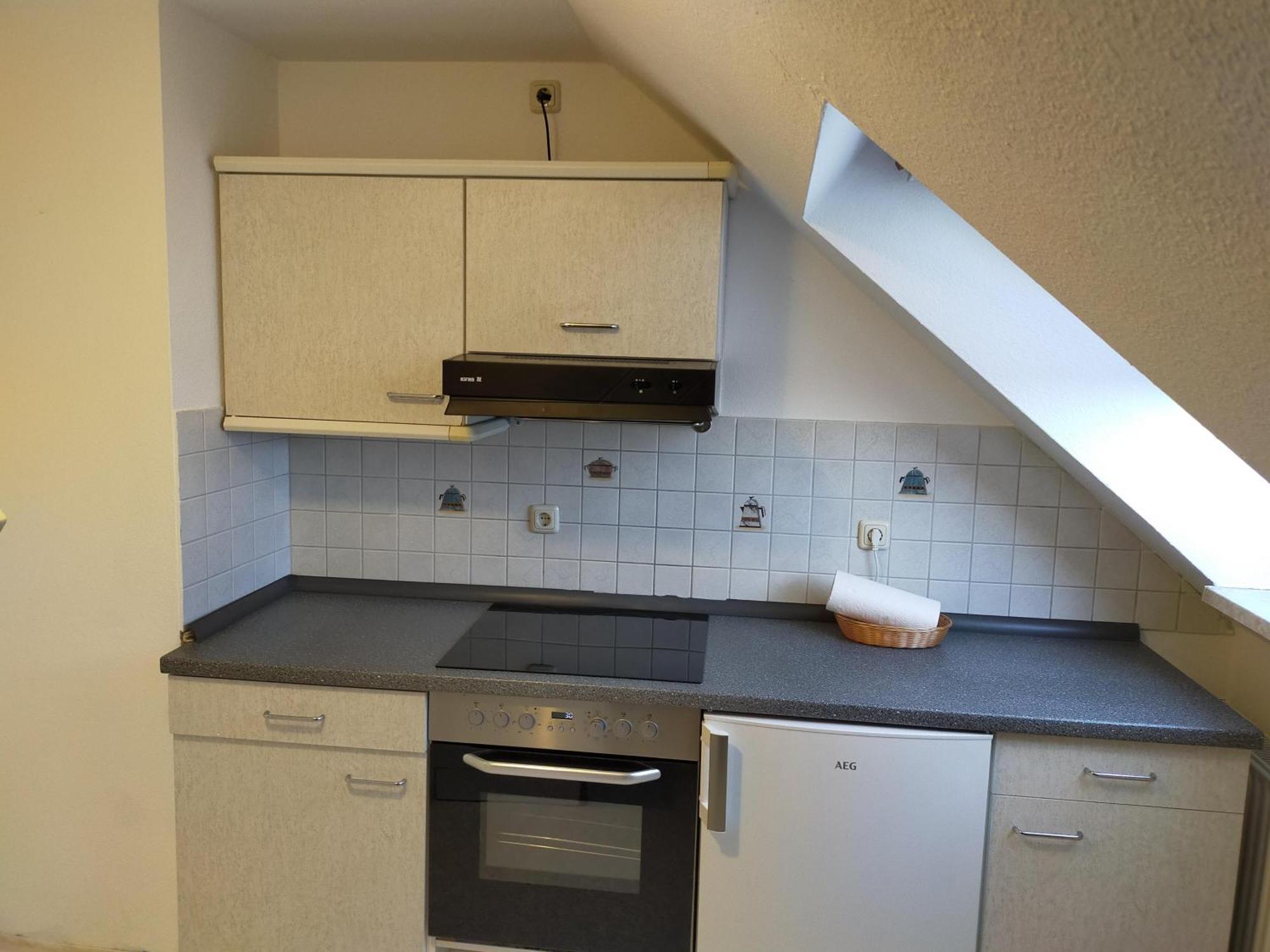Flex Aparts - Grosse, Moeblierte Wohnung In Zwickau Mit 2 Zimmern Buitenkant foto